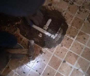 红古卫生间漏水维修公司为您分享下卫生间渗水如何处理及注意事项
